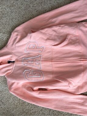 Girls GAP zip up hoodie 🍊